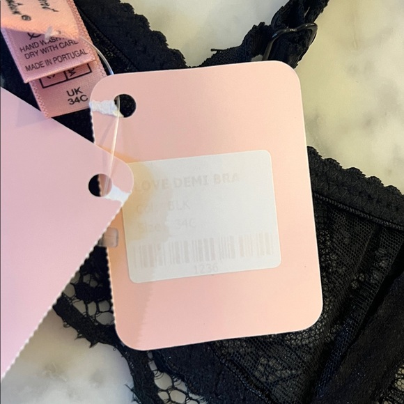 Agent Provocateur black love Demi bra - Picture 6 of 9